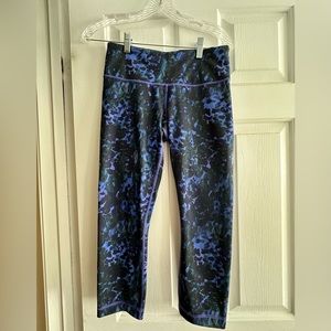 Lululemon wunder under crop purple multicolor size 6